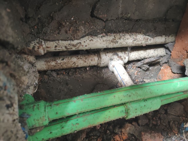 新抚区消防水管漏水检测维修.客厅漏水检测维修